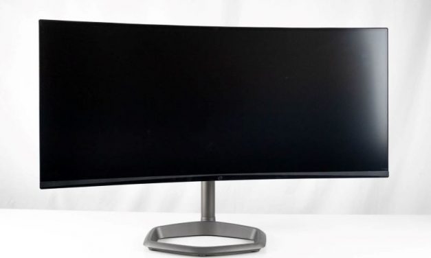 This Year’s Cooler Master GM34-CWQ2 Display Might Not Be Better Than Last Year’s